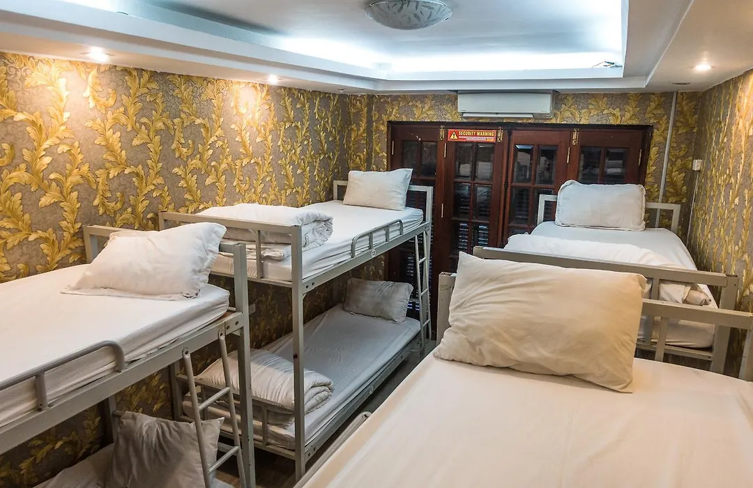 Central Backpackers Hostel-Original-1